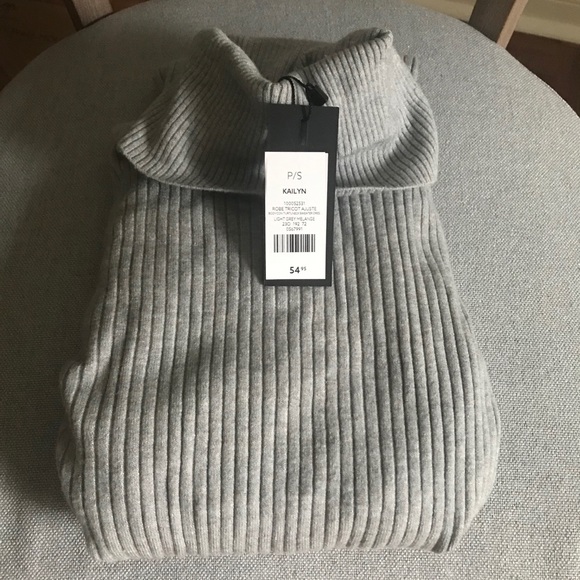 Ribbed turtleneck dress - Picture 3 of 3